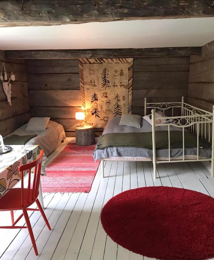 Paeivin Pirtti - Pirttikahvila Ja B&B Luosto Luaran gambar